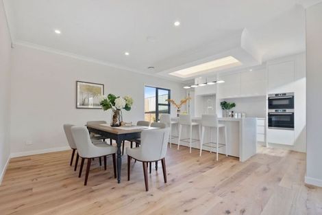 Photo of property in 39 Rathmullen Place, Pinehill, Auckland, 0632