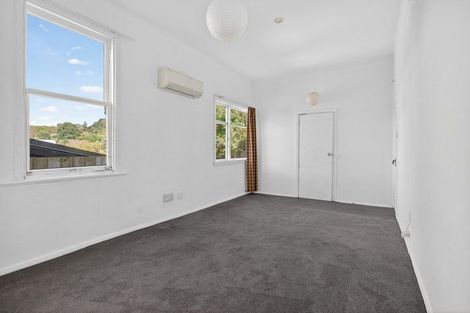Photo of property in 122 Wallace Street, Mount Cook, Wellington, 6021