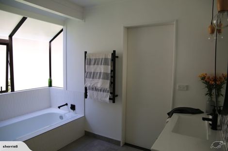 Photo of property in 15 Claydon Place, Ohope, 3121