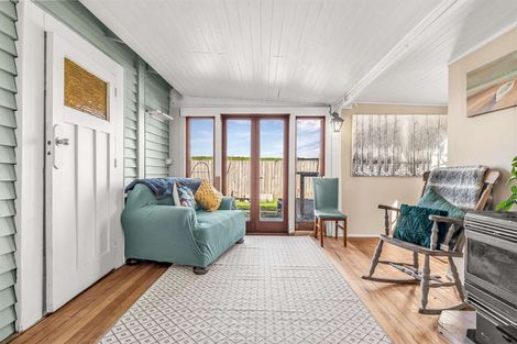 Photo of property in 19 Hydro Road, Edgecumbe, 3120