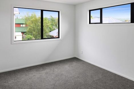 Photo of property in 1c Raymond Terrace, Fairfield, Lower Hutt, 5011