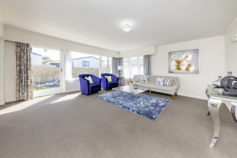 Photo of property in 1/31 Solveig Place, Randwick Park, Auckland, 2105