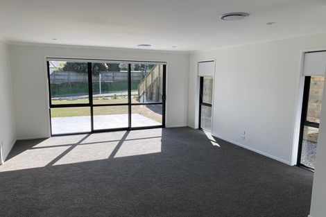 Photo of property in 11 Tarata Place, Owhata, Rotorua, 3010