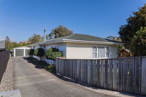 Photo of property in 17 Smith Street, Dannevirke, 4930
