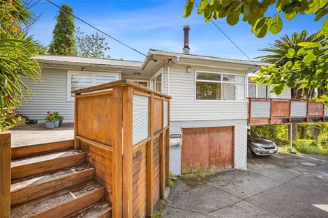 Photo of property in 42 Gordon Avenue, Milford, Auckland, 0620