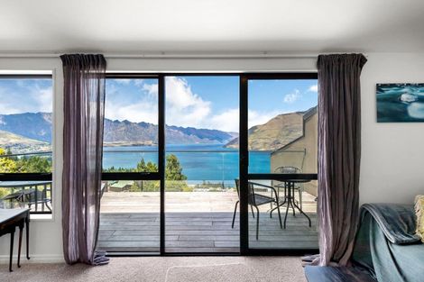 Photo of property in 6b Scott Place, Fernhill, Queenstown, 9300