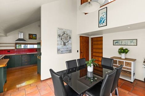 Photo of property in 15 Hospital Lane, Hospital Hill, Napier, 4110