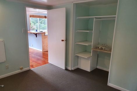 Photo of property in 279 Motutara Road, Muriwai, Waimauku, 0881