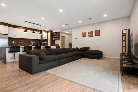 Photo of property in 4 Kearney Place, Massey, Auckland, 0614