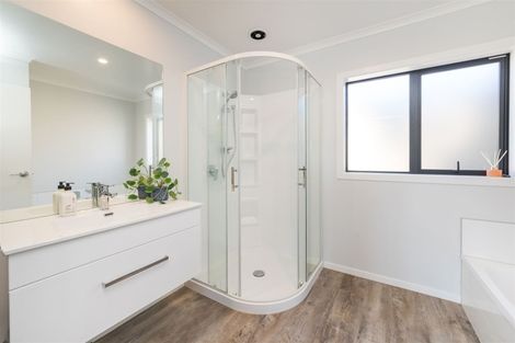 Photo of property in 5 Poplar Grove, Feilding, 4702