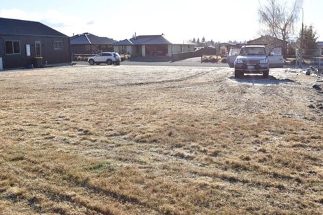 Photo of property in 25 Irishman Drive, Twizel, 7901