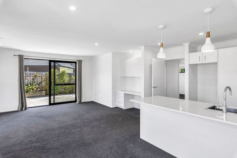 Photo of property in 3 Kaiwaru Place, Waikanae, 5036