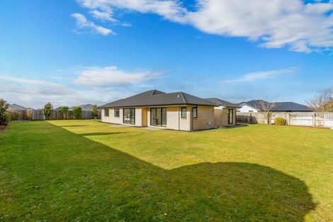 Photo of property in 19 Bethany Road, Rolleston, 7614