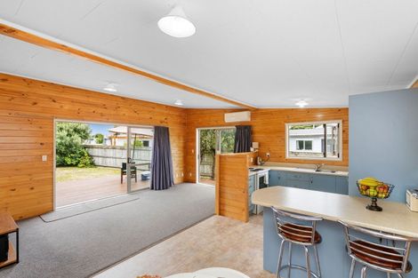 Photo of property in 39 Kiharoa Street, Otaki Beach, Otaki, 5512