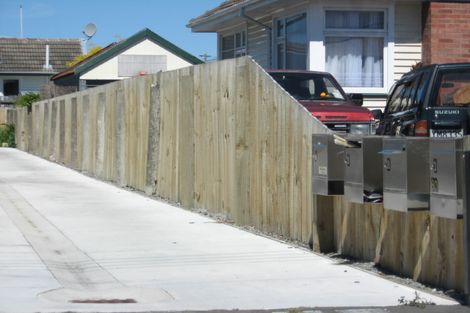 Photo of property in 3/60 Bassett Street, Burwood, Christchurch, 8083