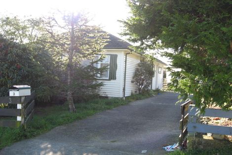 Photo of property in 3 Faris Crescent, Wainuiomata, Lower Hutt, 5014