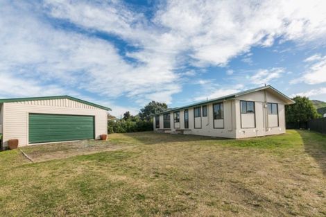 Photo of property in 8a Airini Road, Waimarama, 4294