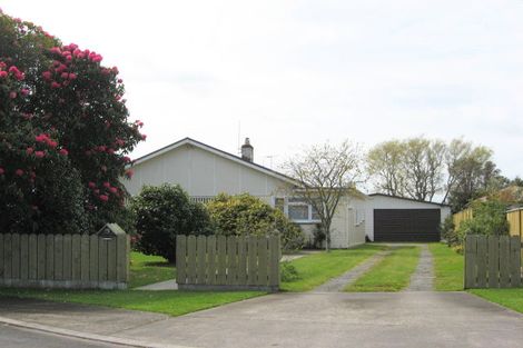 Photo of property in 3 Maire Street, Inglewood, 4330