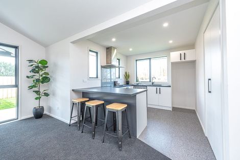 Photo of property in 30 Oldfield Lane, Marton, 4710