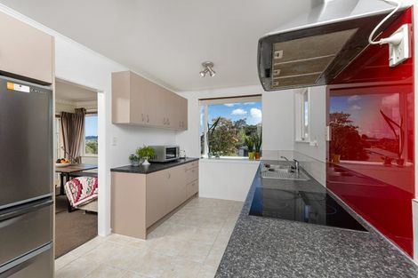 Photo of property in 81 Rangeview Road, Sunnyvale, Auckland, 0612