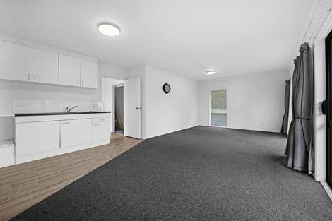 Photo of property in 120 Walter Strevens Drive, Conifer Grove, Takanini, 2112