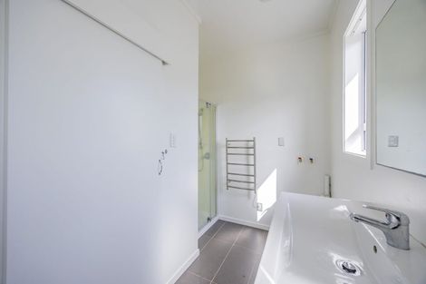 Photo of property in 16 Norana Avenue, Favona, Auckland, 2024