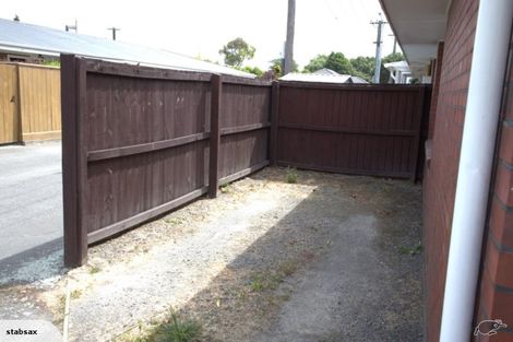 Photo of property in 4/7a Curletts Road, Sockburn, Christchurch, 8042