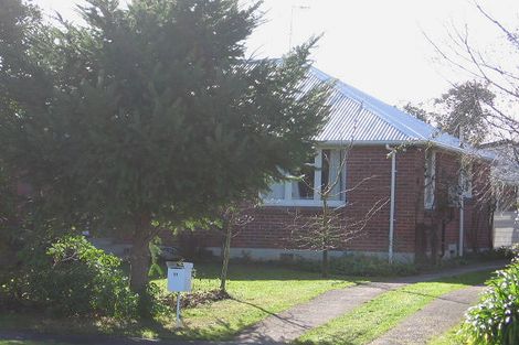 Photo of property in 20 Ashford Avenue, Hokowhitu, Palmerston North, 4410