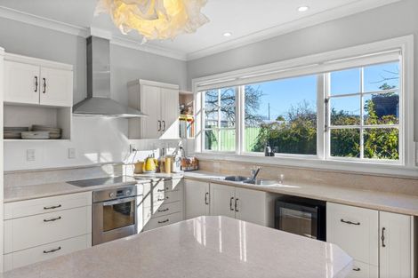 Photo of property in 206 Main Street, Greytown, 5712