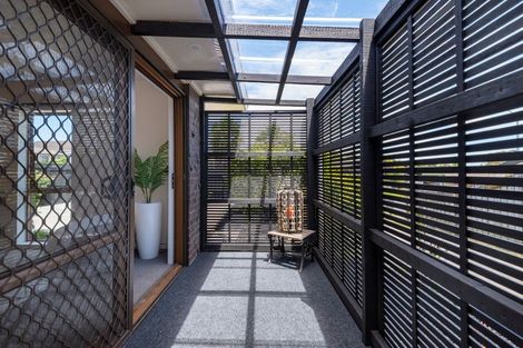 Photo of property in 1/10 Benygloe Place, Highland Park, Auckland, 2010