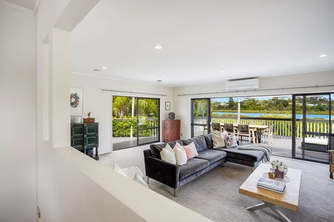 Photo of property in 1 Wharf Road, Te Atatu Peninsula, Auckland, 0610