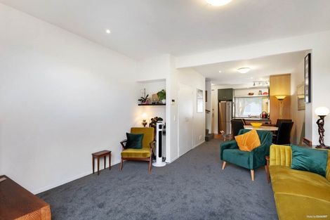 Photo of property in 50 Kirikiri Lane, East Tamaki, Auckland, 2013