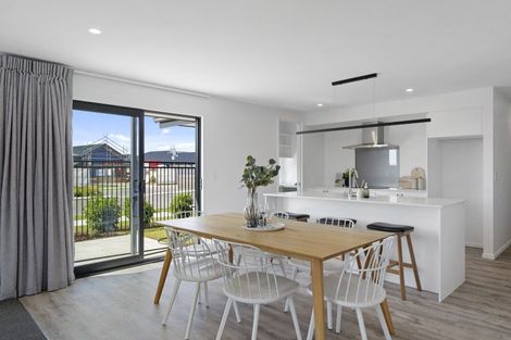 Photo of property in 43 Sanders Way, Rolleston, 7614