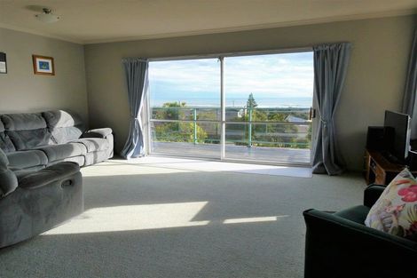 Photo of property in 15 Nolan Crescent, Karoro, Greymouth, 7805