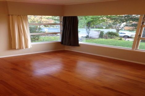 Photo of property in 18 Wells Road, Bucklands Beach, Auckland, 2012