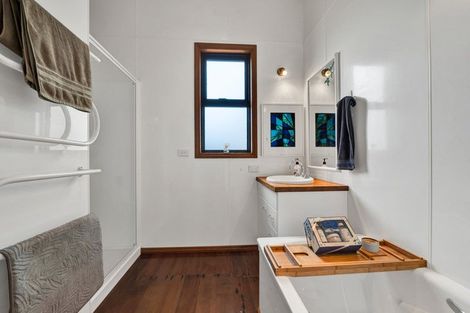 Photo of property in 16 Dixon Avenue, Hawera, 4610