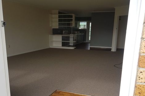 Photo of property in 6 View Road, Papakura, 2110