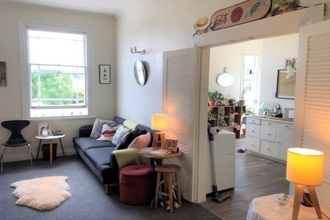 Photo of property in 7 Queens Parade, Devonport, Auckland, 0624