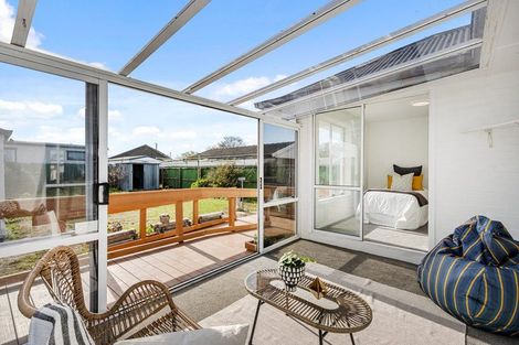 Photo of property in 50 Lyndhurst Crescent, Aranui, Christchurch, 8061