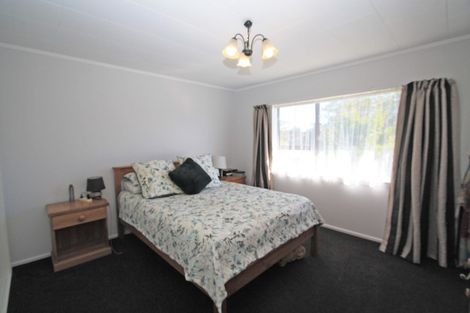 Photo of property in 32 Branch Road, Highlands Park, New Plymouth, 4312