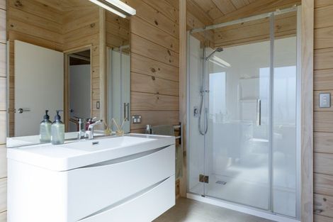 Photo of property in 2 Paulines Way, Wharewaka, Taupo, 3330