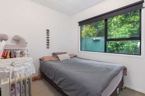 Photo of property in 38 Holmes Drive South, Massey, Auckland, 0614