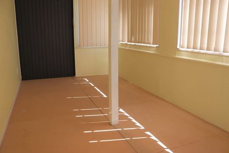 Photo of property in 7 Litchfield Place, Clarks Beach, 2122