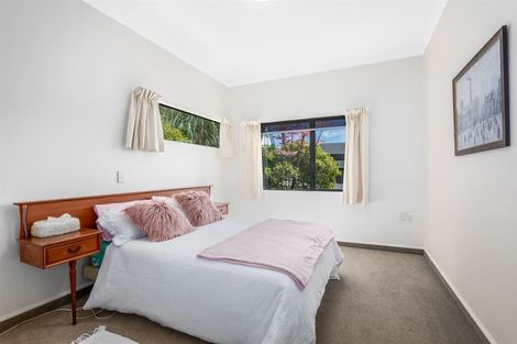 Photo of property in 39 Leeward Drive, Whitby, Porirua, 5024