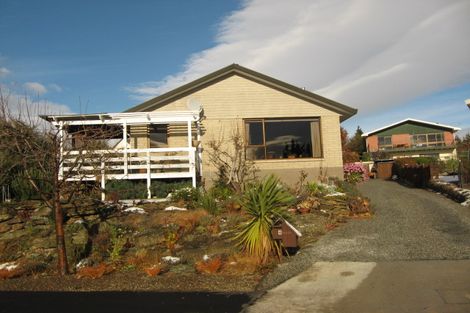 Photo of property in 4 Kamaka Crescent, Bridge Hill, Alexandra, 9320
