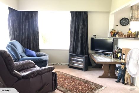 Photo of property in 236 Forrest Hill Road, Forrest Hill, Auckland, 0620