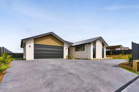 Photo of property in 11a James Drive, Bell Block, New Plymouth, 4312
