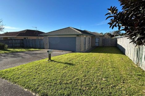 Photo of property in 44 Kayes Road, Pukekohe, 2120