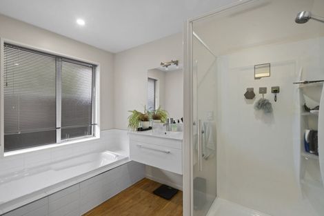 Photo of property in 50 Somerville Crescent, Aidanfield, Christchurch, 8025