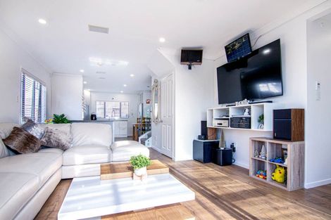 Photo of property in 7 Paloma Court, Hillpark, Auckland, 2102